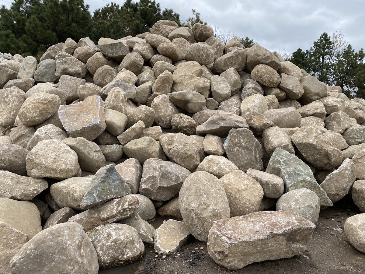 Michigan Fieldstone Suburban, Cost Of Landscape Boulders